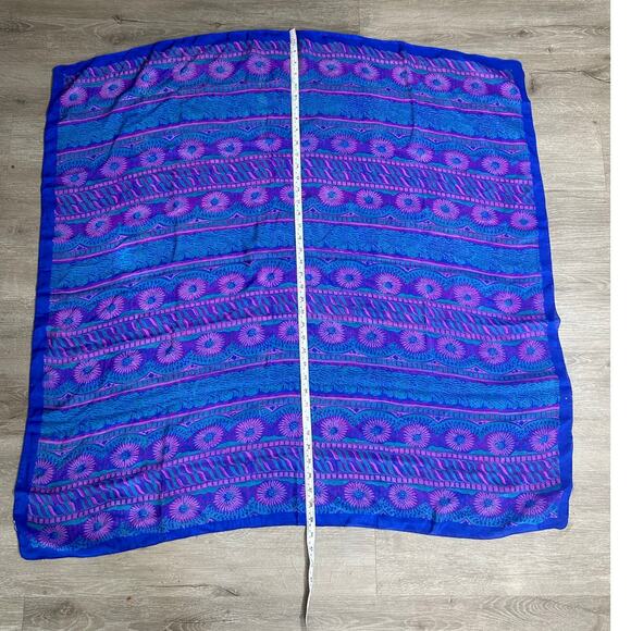 Vintage Silky Semi Sheer Royal Blue Purple Square Scarf- 39x39"- flowers - Picture 4 of 6